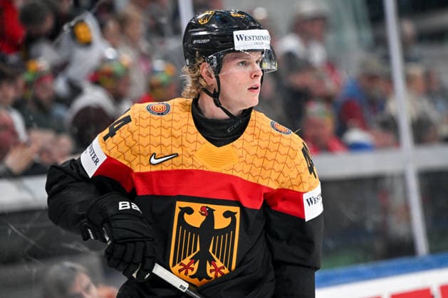 ZURICH, SWITZERLAND - MAY 17: Joshua Samanski of Germany in action during the 2026 IIHF Ice hockey, Eishockey World Championship, WM, Weltmeisterschaft Switzerland game between Germany and Latvia at Swiss Life Arena on May 17, 2026 in Zurich, Zurich. Zurich Swiss Life Arena Zurich Switzerland Copyright: xJustPictures.ch AndreaxBrancax jp-en-EuSpIm-JP7_ANB_Ger_Lat_17052026_6493