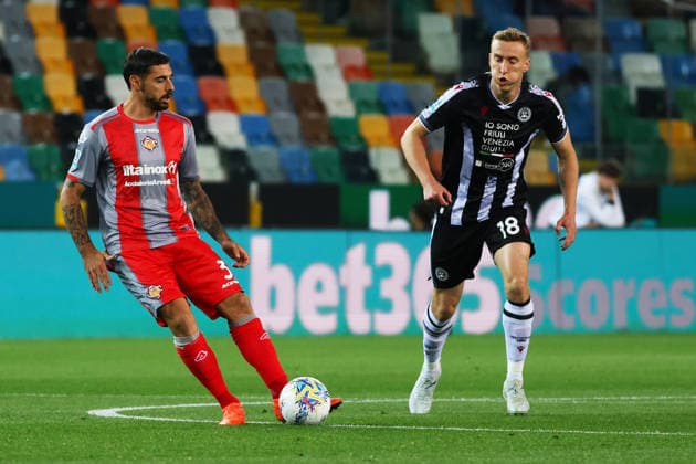 Cremonese s Giuseppe Pezzella during the Serie A soccer match between Udinese and Cremonese at the Bluenergy Stadium in Udine, north east Italy - Sunday, May 17,2026 - soccer  Copyright: xAndreaxBressanutti LaPressex