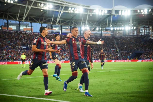 Kevin Arriaga (Levante UD) celebrates after scoring his team˜s second goal during the LaLiga EA Sports match between Levante UD and RCD Mallorca at Ciudad de Valencia on May 17, 2026 in Valencia, Spain. (Photo by Maria Jose Segovia DeFodi Images) -