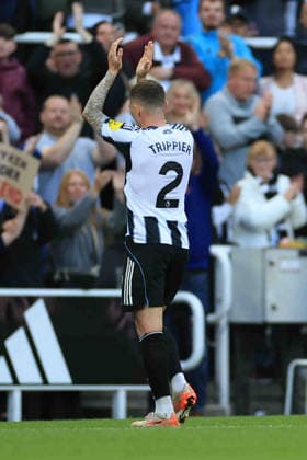 Newcastle United v West Ham United Premier League Kieran Trippier of Newcastle United applauds supporters after tbeing substituted during the Premier League match at St. James s Park, Newcastle 17 05 2026 UK Newspapers OUT Copyright: xFredxPalmerx FIL-23447-0244