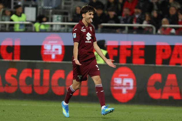 May 17, 2026, Cagliari: Torino™s Rafael Obrador jubilates after scoring the goal 0-1 during Italian Serie A soccer match Cagliari calcio vs Torino FC at the Unipol Domus in Cagliari, Italy, 17 may 2026.ANSA FABIO MURRU Soccer; Serie A: Cagliari Vs Torino  - ZUMAa110 20260517_zaf_a110_171 Copyright: xFabioxMurrux