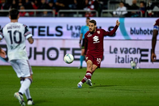 Torino s Nikola Vlasic in action during the Serie A soccer match between Cagliari Calcio and Torino at the Unipol Domus in Cagliari, Sardinia - Sunday 17th May. - Soccer  Copyright: x Â®xGianlucaxZuddas LaPressex