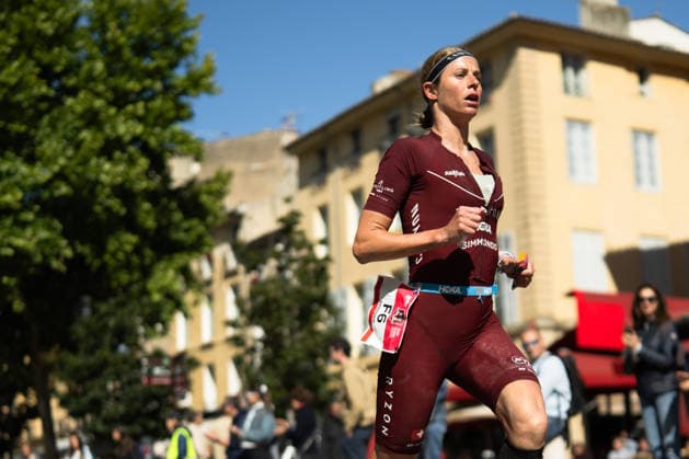 Triathlon, IRONMAN 70.3 Aix-en-Prevence Imogen Simmonds (SUI) Aix-en-Provence Frankreich Copyright: xMarcelxHilgerx