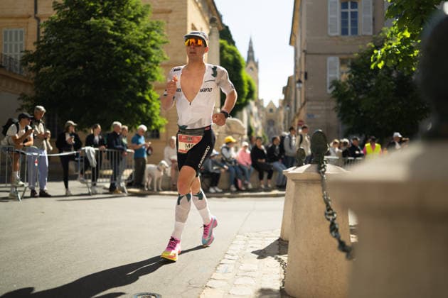 Triathlon, IRONMAN 70.3 Aix-en-Prevence Kristian Hogenhaug (DEN) Aix-en-Provence Frankreich Copyright: xMarcelxHilgerx