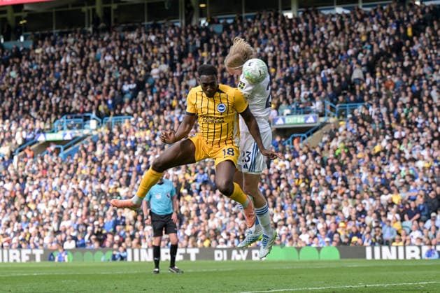 Leeds United v Brighton & Hove Albion - Premier League Danny Welbeck of Brighton & Hove Albion heads just wide during the Premier League match between Leeds United and Brighton & Hove Albion at Elland Road in Leeds, United Kingdom, on May 17, 2026. Leeds West Yorkshire United Kingdom  Copyright: xMIxNewsx originalFilename:fletcher-leedsuni260517_npqCI.jpg