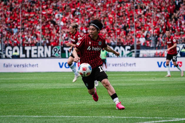 2. Bundesliga: Hannover 96 vs. 1. FC Nürnberg, 17.05.2026 Daisuke Yokota (Hannover 96, 18) am Ball; Fußball, 2. Bundesliga, 34. Spieltag: Hannover 96 vs. 1. FC Nürnberg am 17.05.2026 in der Heinz von Heiden Arena, Hannover DFL REGULATIONS PROHIBIT ANY USE OF PHOTOGRAPHS AS IMAGE SEQUENCES AND OR QUASI-VIDEO.