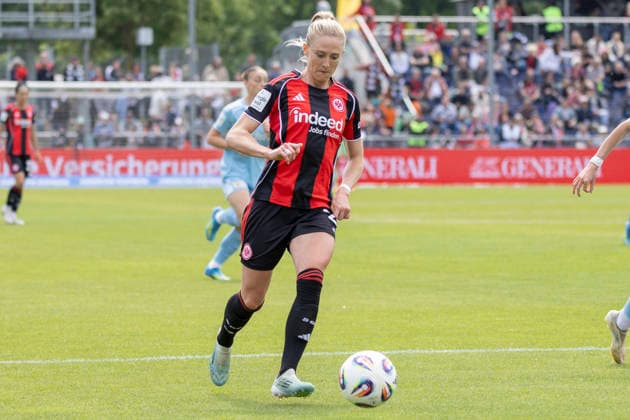 Google Pixel Frauen Bundesliga: Eintracht Frankfurt - 1. FC Union Berlin, 17.05.2026 Rebecka Blomqvist (Eintracht Frankfurt 28) am Ball Freisteller, Portrait Porträt, Eintracht Frankfurt - 1. FC Union Berlin, Frankfurt, Stadion am Brentanobad, 17.5.2026 Copyright: xBEAUTIFULxSPORTS Gawlikx