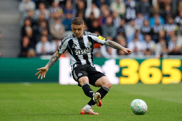 Newcastle United v West Ham United, Premier League Kieran Trippier of Newcastle United makes a pass during the Newcastle United v West Ham United Premier League match at St. James Park, Newcastle Upon Tyne, England on 17 May 2026 Credit: Craig Cowan Every Second Media Editorial use only. All images are copyright Every Second Media Limited. No images may be reproduced without prior permission. All rights reserved. Premier League and Football League images are subject to licensing agreements with Football DataCo Limited. see https: www.football-dataco.com Copyright: xIMAGO EveryxSecondxMediax ESM-2001-0211 CraigxCowanx xEveryxSecondxMediax