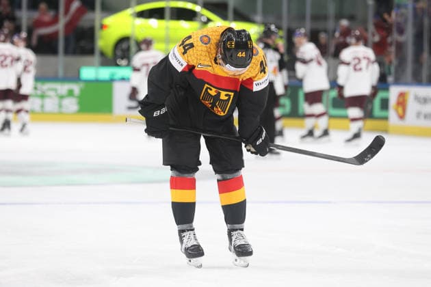 17.05.2026 Swiss Life Arena Zuerich , SCHWEIZ, Herren IIHF World Championship, WM, Weltmeisterschaft Zurich 2026 Gruppe A Deutschland - Lettland Joshua Samanski (GER) entaeuscht nach dem Spiel