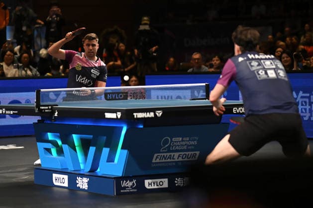 TT CL Hylo Final 4 Finale 1. FC Saarbrücken TT - Alliance Nimes - Montpellier am 17.05.2026 in der Saarlandhalle in Saarbrücken Darko Jorgic ( Saarbrücken ), links und Antoine Hachard ( Montpellier ), rechts