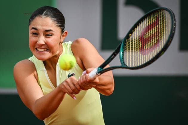 May 18, 2026, Paris, France, France: Eleejah INISAN of France during the first qualifying day of the Roland-Garros 2026, French Open 2026, Grand Slam tennis tournament at Roland-Garros Stadium on May 18, 2026 in Paris, France. Roland Garros 2026 - Qualifying Day 1  - ZUMAm308 20260518_zsp_m308_002 Copyright: xMatthieuxMirvillex