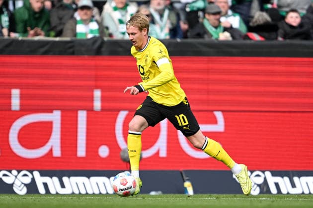 1. Bundesliga: SV Werder Bremen - Borussia Dortmund am 16.05.2026 im Weserstadion in Bremen Julian Brandt (Dortmund) am Ball. *** 1 Bundesliga SV Werder Bremen Borussia Dortmund on 16 05 2026 at Weserstadion in Bremen Julian Brandt Dortmund on the ball MT