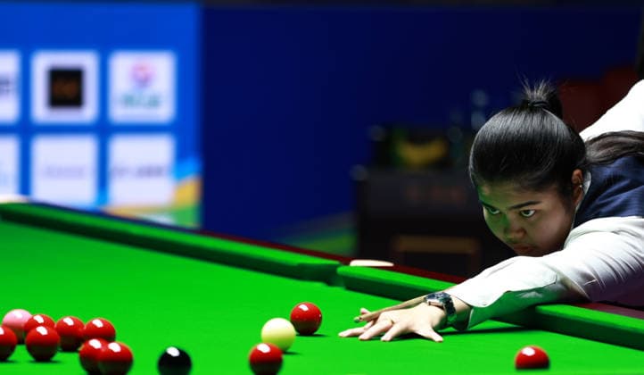 (260518) -- DONGGUAN, May 18, 2026 -- Panchaya Channoi competes during the semifinal between Mink Nutcharut of Thailand and Panchaya Channoi of Thailand of the 2026 World Women s Snooker Championship in Dongguan, south China s Guangdong Province, May 18, 2026. ) (SP)CHINA-DONGGUAN-SNOOKER-WORLD WOMEN S CHAMPIONSHIP-SEMIFINAL(CN) HuangxGuobao 