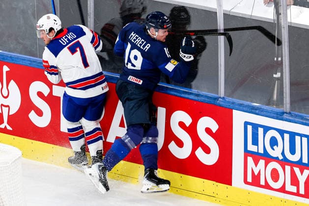 Ice hockey, Eishockey - IIHF WC 2026 ZURICH,SWITZERLAND,18.MAY.26 - ICE HOCKEY - IIHF Ice Hockey World Championship, WM, Weltmeisterschaft 2026, group stage, Finland vs USA. Image shows Ryan Ufko (USA) and Waltteri Merela (FIN).  GEPAxpictures xMaticxKlansek
