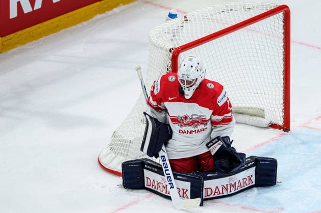 260518 Goaltender Nicolaj Henriksen of Denmark during the 2026 IIHF Ice hockey, Eishockey World Championship, WM, Weltmeisterschaft match between Canada and Denmark on May 18, 2026 in Fribourg. Photo: Jesper Zerman BILDBYRAN kod JZ JZ0718 ishockey ice hockey ishockey-vm 2026 vm 2026 iihf world championship kanada canada danmark denmark canada kanada bbeng danmark denmark Copyright: JESPERxZERMAN BB260518JZ082