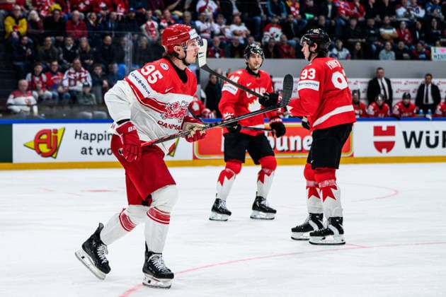 260518 Nick Olesen of Denmark celebrates after 3-1 during the 2026 IIHF Ice hockey, Eishockey World Championship, WM, Weltmeisterschaft match between Canada and Denmark on May 18, 2026 in Fribourg. Photo: Jesper Zerman BILDBYRAN kod JZ JZ0718 ishockey ice hockey ishockey-vm 2026 vm 2026 iihf world championship kanada canada danmark denmark canada kanada bbeng jubel danmark denmark celebrates Copyright: JESPERxZERMAN BB260518JZ096