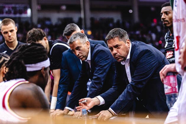easyCredit Basketball Bundesliga, 2. Playoff-Viertelfinale: Telekom Baskets Bonn vs. Fitness First Baskets Würzburg, 18.05.2026 SaÅ¡a Filipovski (Würzburg Head Coach) in der Auszeit - easyCredit Basketball Bundesliga, 2. Playoff-Viertelfinale: Telekom Baskets Bonn vs. Fitness First Baskets Würzburg, 18.05.2026, Telekom Dome Bonn Copyright: xBEAUTIFULxSPORTS Derixx