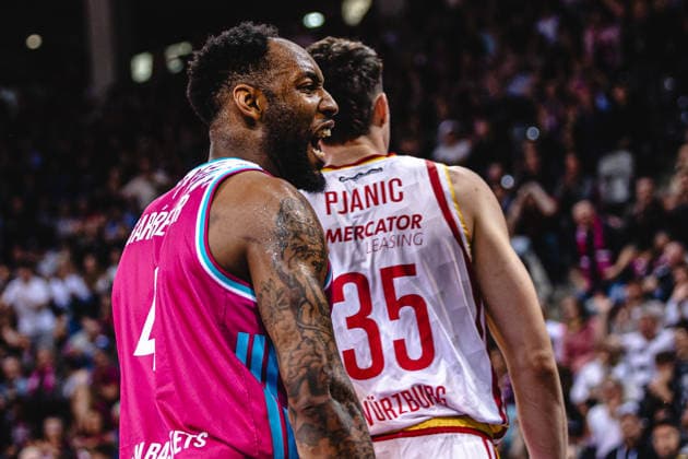 easyCredit Basketball Bundesliga, 2. Playoff-Viertelfinale: Telekom Baskets Bonn vs. Fitness First Baskets Würzburg, 18.05.2026 Jeff Garrett Jr. (Telekom Baskets Bonn 4) schreit - easyCredit Basketball Bundesliga, 2. Playoff-Viertelfinale: Telekom Baskets Bonn vs. Fitness First Baskets Würzburg, 18.05.2026, Telekom Dome Bonn Copyright: xBEAUTIFULxSPORTS Derixx
