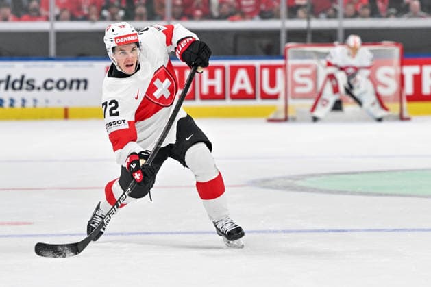 ZURICH, SWITZERLAND - MAY 18: Dominik Egli of Switzerland takes a shot during the 2026 IIHF Ice hockey, Eishockey World Championship, WM, Weltmeisterschaft Switzerland game between Germany and Switzerland at Swiss Life Arena on May 18, 2026 in Zurich, Zurich. Zurich Swiss Life Arena Zurich Switzerland Copyright: xJustPictures.ch AndreaxBrancax jp-en-EuSpIm-JP7_ANB_Ger_Sui_18052026_1523