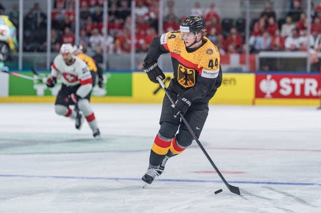 18 05 2026, Zurich, Swiss Life Arena, Ice hockey, Eishockey World Championships: Germany - Switzerland, 44 Joshua Samanski (Germany) Zurich Swiss Life Arena Zurich Switzerland Copyright: xJustPictures.ch StefanxEmchx jp-de-StEm-DSC0027720260518
