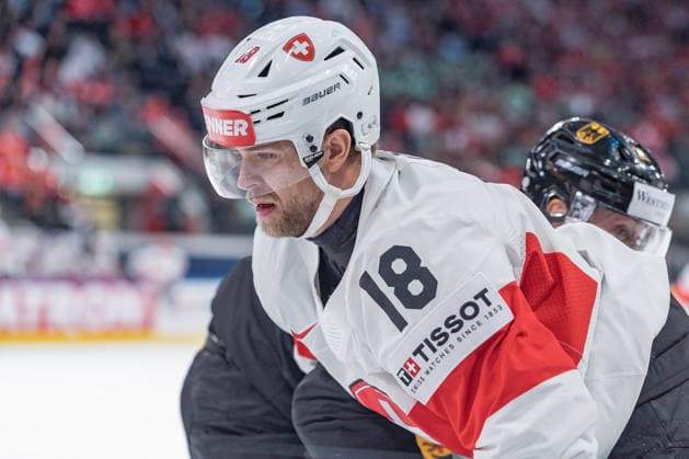 18 05 2026, Zurich, Swiss Life Arena, Ice hockey, Eishockey World Championships: Germany - Switzerland, 18 Sven Jung (Switzerland) Zurich Swiss Life Arena Zurich Switzerland Copyright: xJustPictures.ch StefanxEmchx jp-de-StEm-DSC0059620260518