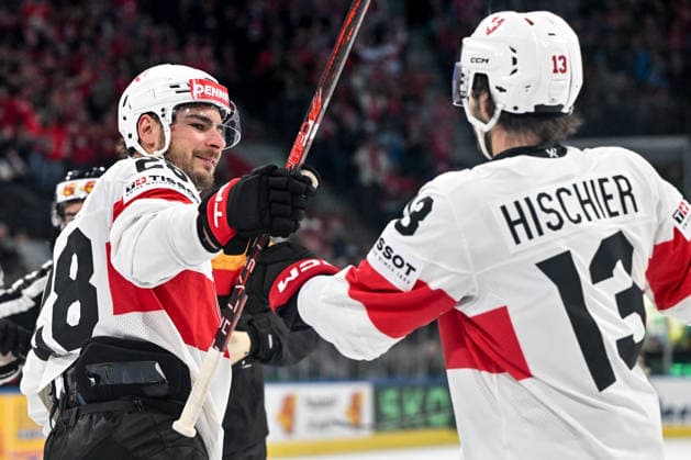 ZURICH, SWITZERLAND - MAY 18: Timo Meier of Switzerland L) and Nico Hischier of Switzerland R) celebrate a goal during the 2026 IIHF Ice hockey, Eishockey World Championship, WM, Weltmeisterschaft Switzerland game between Germany and Switzerland at Swiss Life Arena on May 18, 2026 in Zurich, Zurich. Zurich Swiss Life Arena Zurich Switzerland Copyright: xJustPictures.ch AndreaxBrancax jp-en-EuSpIm-JP7_ANB_Ger_Sui_18052026_1963