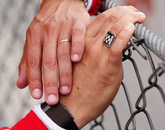 INDIANAPOLIS, IN - MAY 18: A close up of the Indy 500 winners ring worn by IndyCar, Indy Car, IRL, USA driver Alex Palou as seen before practice for the 110th Running of the Indianapolis 500 on May 18th, 2026, at the Indianapolis Motor Speedway in Indianapolis, Indiana. (Photo by Brian Spurlock Icon Sportswire) AUTO: MAY 18 NTT IndyCar Series Indianapolis 500 Practice EDITORIAL USE ONLY Icon26051850066