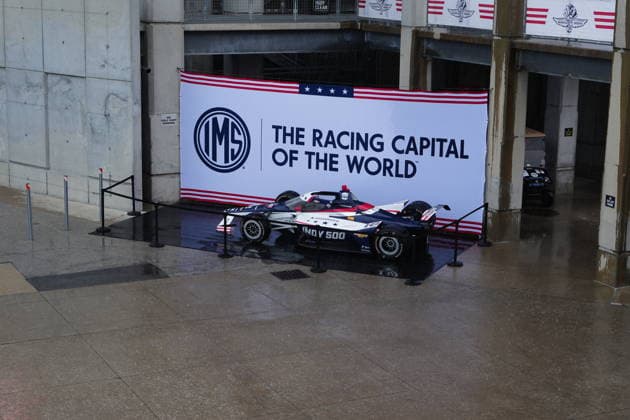 INDIANAPOLIS, IN - MAY 18: Rain falls ending practice for the 110th Running of the Indianapolis 500 on May 18th, 2026, at the Indianapolis Motor Speedway in Indianapolis, Indiana. (Photo by Brian Spurlock Icon Sportswire) AUTO: MAY 18 NTT IndyCar, Indy Car, IRL, USA Series Indianapolis 500 Practice EDITORIAL USE ONLY Icon26051850073