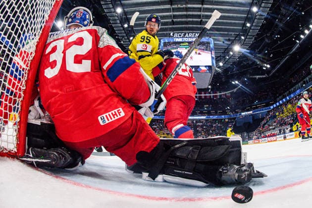 260518 Jacob De La Rose of Sweden during the 2026 IIHF Ice hockey, Eishockey World Championship, WM, Weltmeisterschaft match between Sweden and Czech Republic on May 18, 2026 in Fribourg. Photo: Jesper Zerman BILDBYRAN kod JZ JZ0719 ishockey ice hockey ishockey-vm 2026 vm 2026 iihf world championship sverige sweden tjeckien czech republic bbeng Copyright: JESPERxZERMAN BB260518JZ187