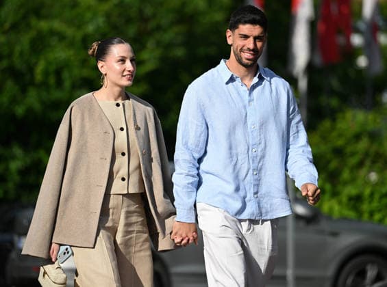 18.05.2026, xophax, Fussball 1.Bundesliga, Köln Cologne , 1.FC Koeln. Saisonende. Sommerpause. Saisonabschluss in der Kölner Flora. Cenk und Hira Özkacar Koeln