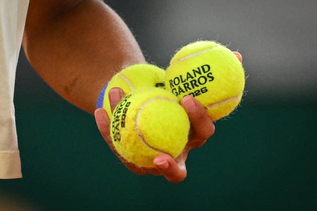May 19, 2026, Paris, France, France: Illustration of the official balls during the Roland-Garros 2026, French Open 2026, Grand Slam tennis tournament at Roland-Garros Stadium on May 19, 2026 in Paris, France. Paris France - ZUMAm308 20260519_zsp_m308_001 Copyright: xMatthieuxMirvillex
