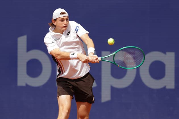 2026.05.19, xFSx, Bitpanda Open Hamburg ATP500, Achtelfinale, Herren-Tennistunier in Hamburg , Am Rothembaum in Hamburg , Ignacio Buse (PER) spielt eine Rueckhand Copyright: HMBxMedia FernandoxSoares