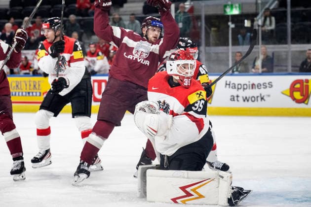 Austria s goalkeeper Atte Tolvanen during the 2026 IIHF Ice hockey, Eishockey World Championships preliminary round group A match between Latvia and Austria in Zurich on May 18th, 2026. - RONI REKOMAA Zürich Switzerland U8E0rOIrddg  Copyright: xRonixRekomaax U8E0rOIrddg