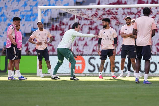 ISTANBUL, TURKIYE ? 19 MAY 2026: Coach Unai Emery of Aston Villa F.C. during the training session the day before the UEFA Europa League Final 2026 match between SC Freiburg and Aston Villa F.C. at Besiktas Park on May 19, 2026 in Istanbul, Turkiye. Copyright: xAlexandraxFechetex xSPPx Sportspressphoto_SPR150105