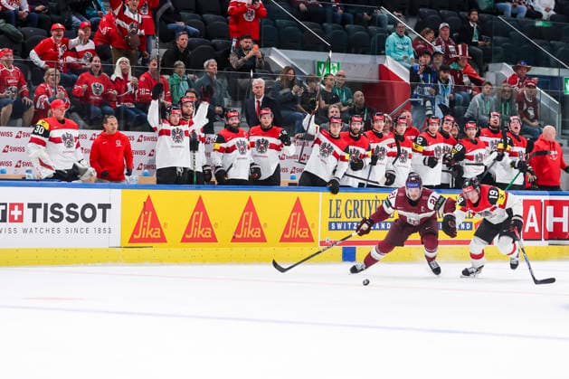 Ice hockey, Eishockey - IIHF WC 2026 ZURICH,SWITZERLAND,19.MAY.26 - ICE HOCKEY - IIHF Ice Hockey World Championship, WM, Weltmeisterschaft 2026, group stage, Austria vs Latvia. Image shows Rudolfs Balcers (LAT) and Vinzenz Rohrer (AUT).  GEPAxpictures xMaticxKlansek