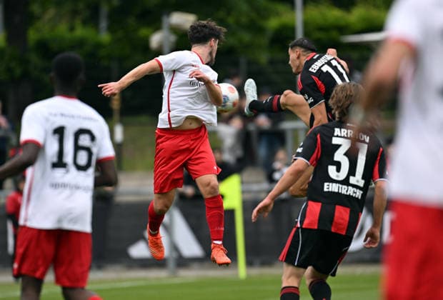 19.05.2026, xjhx, Fussball Testspiel, RW Frankfurt - Eintracht Frankfurt v.l. Younes Ebnoutalib (Eintracht Frankfurt) Goal scored, erzielt das Tor zum 1:0 (DFL DFB REGULATIONS PROHIBIT ANY USE OF PHOTOGRAPHS as IMAGE SEQUENCES and or QUASI-VIDEO) Frankfurt am Main