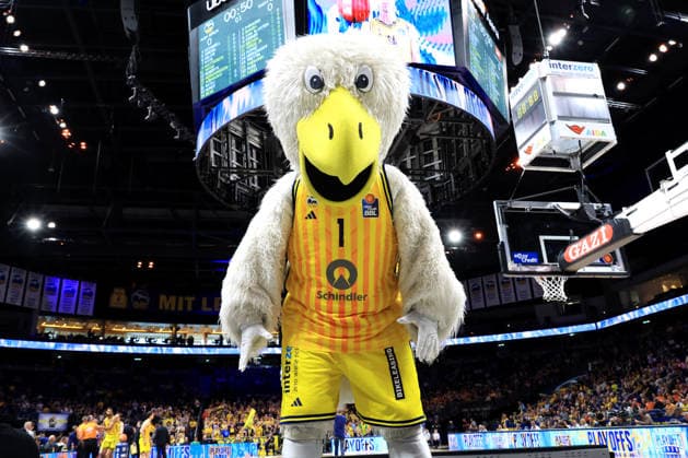 DEU, easyCredit BBL, ALBA vs. Rasta Vechta, 19.05.2026, Uber-Arena, Berlin, DEU, easyCredit BBL, ALBA vs. Rasta Vechta, im Bild ALBA-Maskotchen