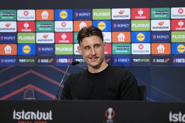 Maximilian Eggestein (SC Freiburg, 08) bei der PK, Pressekonferenz , Türkei, Fussball, UEFA Europa League, Finale, 2025 2026, SC Freiburg vs. Aston Villa, 19.05.2026, TüpraÅü Stadium, BeÅüiktaÅü Park, Istanbul Istanbul TüpraÅü Stadium, BeÅüiktaÅü Par Istanbul Türkei Copyright: xArnexAmbergx