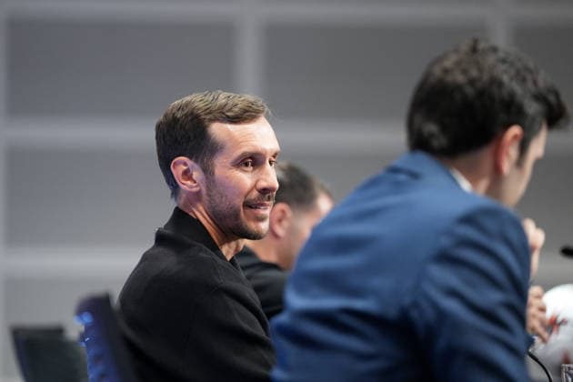 Julian Schuster (SC Freiburg, Trainer) bei der PK, Pressekonferenz , Türkei, Fussball, UEFA Europa League, Finale, 2025 2026, SC Freiburg vs. Aston Villa, 19.05.2026, TüpraÅü Stadium, BeÅüiktaÅü Park, Istanbul Istanbul TüpraÅü Stadium, BeÅüiktaÅü Par Istanbul Türkei Copyright: xArnexAmbergx