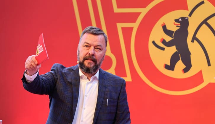 Pressesprecher Christian Arbeit, MV Mitgliederversammlung im Stadion An der Alten Försterei Fußball Fussball Bundesliga Herren DFL Saison 2025 2026 19.05.2026 1.FC Union Berlin FCU