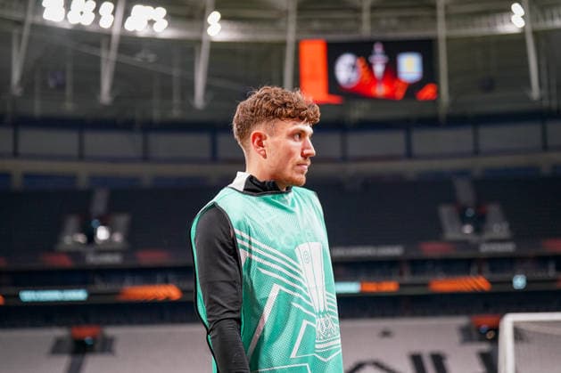 Türkei: Fussball UEFA Europa League 2025 - 2026, Finale in Istanbul - SC Freiburg vs Aston Villa - Tüpras Stadyumu (Istanbul): Abschlusstraining Freiburger Team: Philipp Treu (SC Freiburg, 29) Copyright: xJOERANxSTEINSIEKx
