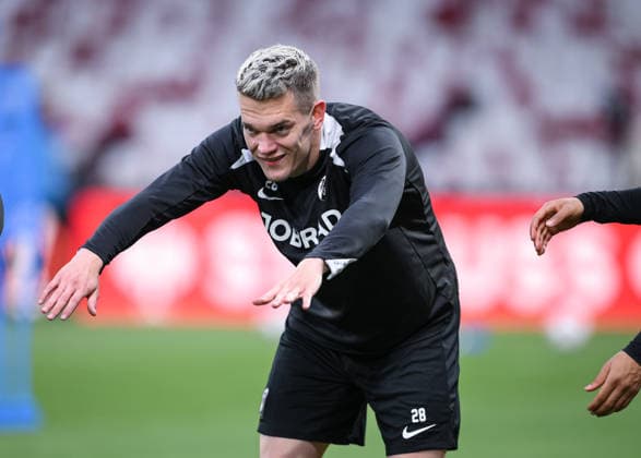 FUSSBALL EUROPA LEAGUE SAISON 2025 2026 Finale in Istanbul 19.05.2026 SC Freiburg - Aston Villa Training SC Freiburg im Besiktas - Park Stadion, Matthias Ginter