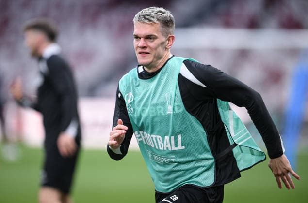 FUSSBALL EUROPA LEAGUE SAISON 2025 2026 Finale in Istanbul 19.05.2026 SC Freiburg - Aston Villa Training SC Freiburg im Besiktas - Park Stadion, Matthias Ginter bei einer Laufuebung