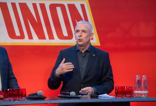 Fußball, Herren, Saison 2025 2026, 1. Bundesliga, 1. FC Union Berlin, Ordentliche Mitgliederversammlung im Stadion An der Alten Försterei, Präsident Dirk Zingler (1. FC Union), 19.05. 2026, Copyright: xMatthiasxKochx