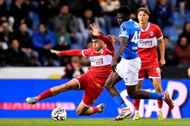 KRC Genk v Royal Antwerp FC - Jupiler Pro League Europe Play-Off GENK, BELGIUM - MAY 19 : Benitez Mauricio midfielder of Royal Antwerp FC and Kongolo Josue Ndenge defender of KRC Genk during the Jupiler Pro League Europe Play-Off match between KRC Genk and Royal Antwerp FC on May 19, 2026 in Genk, Belgium, 19 05 2026 Genk Belgium  Copyright: xTomasxSiskx