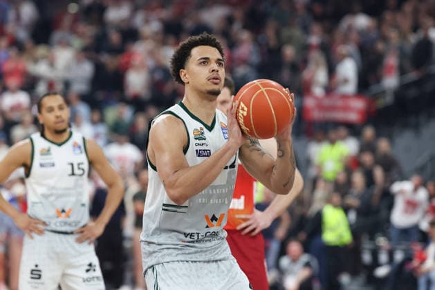 Nolan Adekunle (Vet Concept Gladiators Trier, 22) mit Ball, GER, FC Bayern Basketball vs. Vet Concept Gladiators Trier, Basketball, easycredit Basketball Bundesliga, Playoffs, Viertelfinale, Saison 2025 2026, 19.05.2026, GER, FC Bayern Basketball vs. Vet Concept Gladiators Trier, Basketball, easycredit Basketball Bundesliga, Playoffs, Viertelfinale, Saison 2025 2026, 19.05.2026 Muenchen Copyright: xEibner-Pressefoto JennixMaulx EP_JML