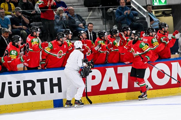 ZURICH, SWITZERLAND - MAY 19: Doman Szongoth of Hungary celebrates his goal during the 2026 IIHF Ice hockey, Eishockey World Championship, WM, Weltmeisterschaft Switzerland game between Hungary and Great Britain at Swiss Life Arena on May 19, 2026 in Zurich, Zurich. Zurich Swiss Life Arena Zurich Switzerland Copyright: xJustPictures.ch AndreaxBrancax jp-en-EuSpIm-JP7_ANB_Lat_Aut_19052026_5713
