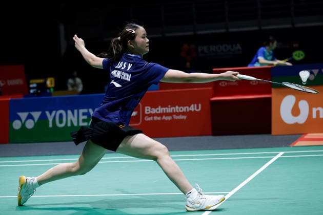 Perodua Malaysia Masters in Kuala Lumpur - 19 May 2026 Happy Lo Sin Yan of Hong Kong plays against Ni Kadek Dhinda Amartya Pratiwi of Indonesia (not pictured) during the Women s Singles qualifying match of the Perodua Malaysia Masters 2026 at Unifi Arena. Park Ga Eun won with scores; 15 22 21 : 21 20 7. Kuala Lumpur Malaysia Copyright: xWongxFokxLoyx xSOPAxImagesx 20260519_PDM_0205 copy