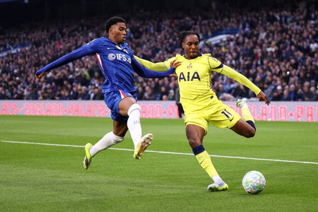 Chelsea v Tottenham Hotspur 19 May 2026, London - Premier League Football - Chelsea v Tottenham Hotspur - Mathys Tel of Tottenham Hotspur and Josh Acheampong of Chelsea - Photo: Jacques Feeney Offside. London UK Copyright: xJacquesxFeeneyx xOffsidexOffside
