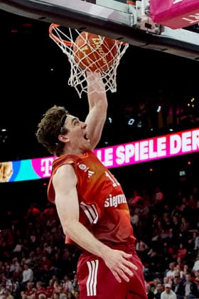 Deutsche Basketball Bundesliga (BBL), FC Bayern München Basketball vs VET-CONCEPT GLADIATORS Trier, München FC Bayern Basketball, Trier VET-CONCEPT GLADIATORS, 2026-05-19 in München (SAP Garden) JESSUP Justinian (FC Bayern München Basketball Shooting Guard (SG) Nr10-FCBB10) sportworld München SAP Garden Bayern Deutschland